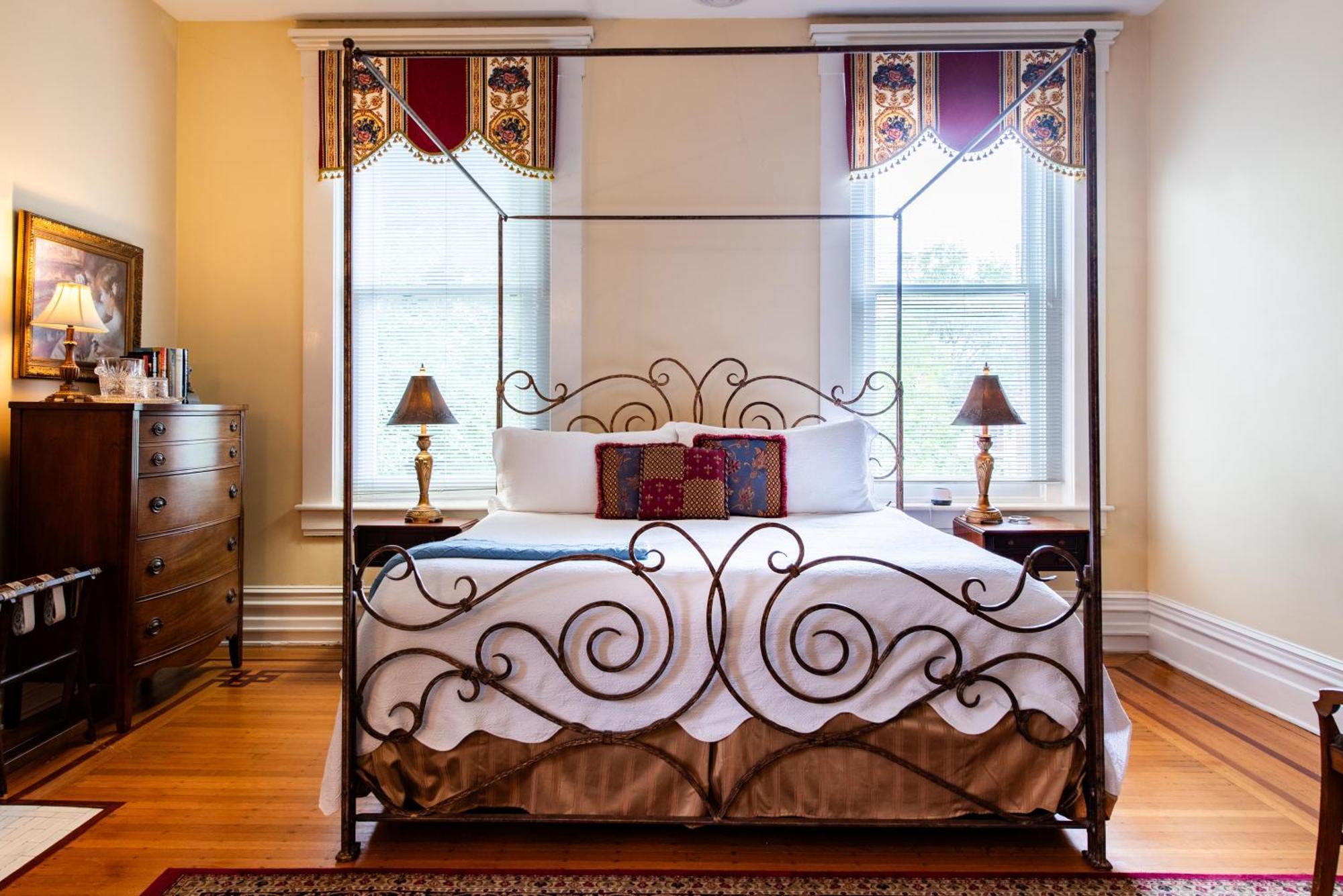 Dupont Mansion Bed & Breakfast Λούισβιλ Δωμάτιο φωτογραφία
