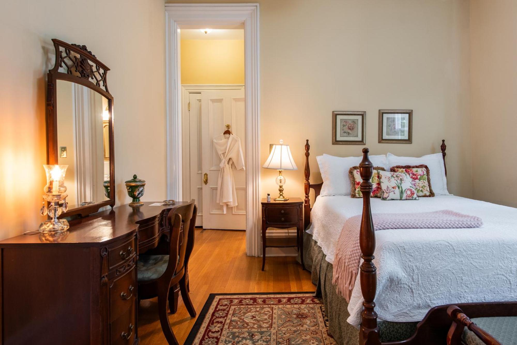 Dupont Mansion Bed & Breakfast Λούισβιλ Δωμάτιο φωτογραφία