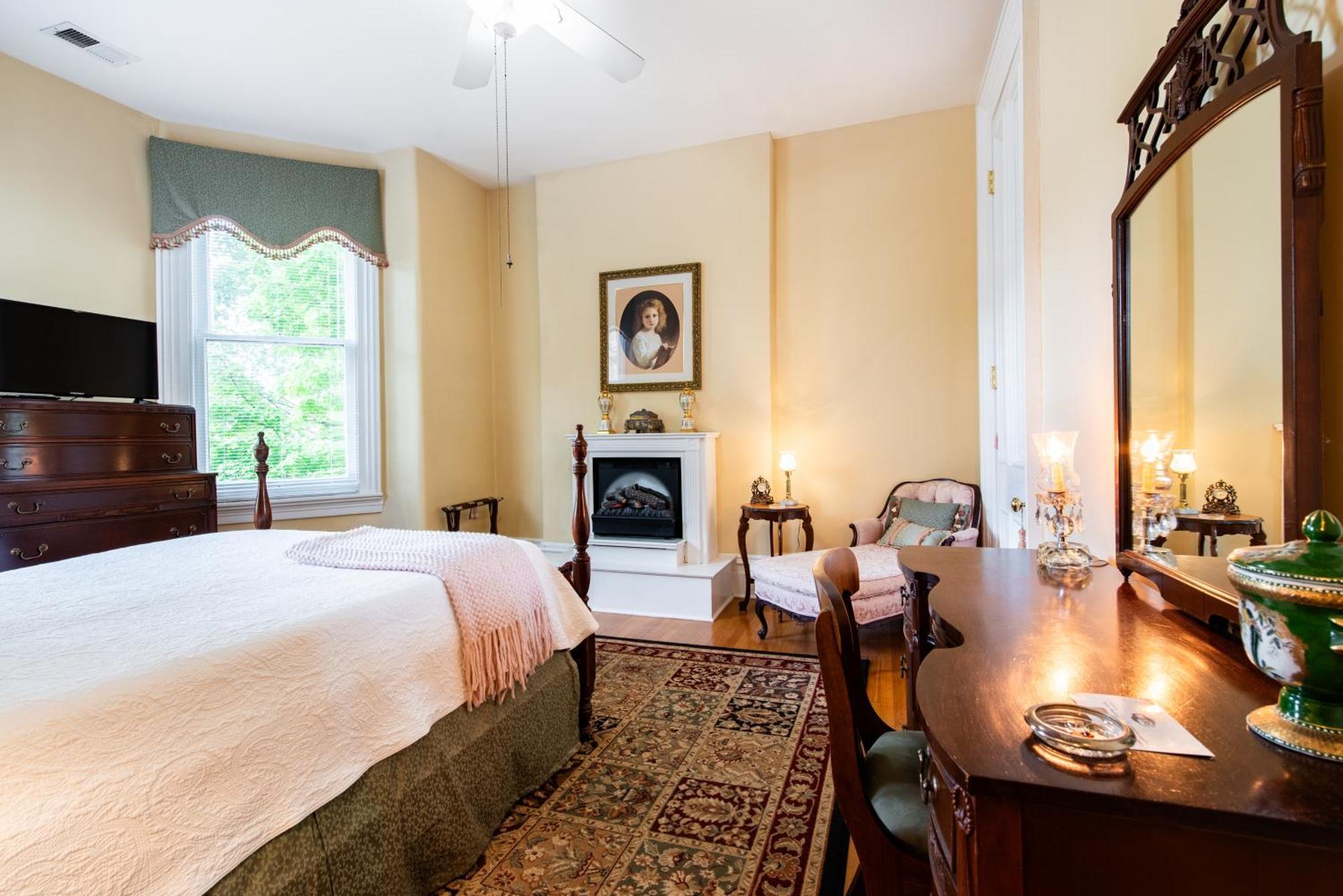Dupont Mansion Bed & Breakfast Λούισβιλ Δωμάτιο φωτογραφία