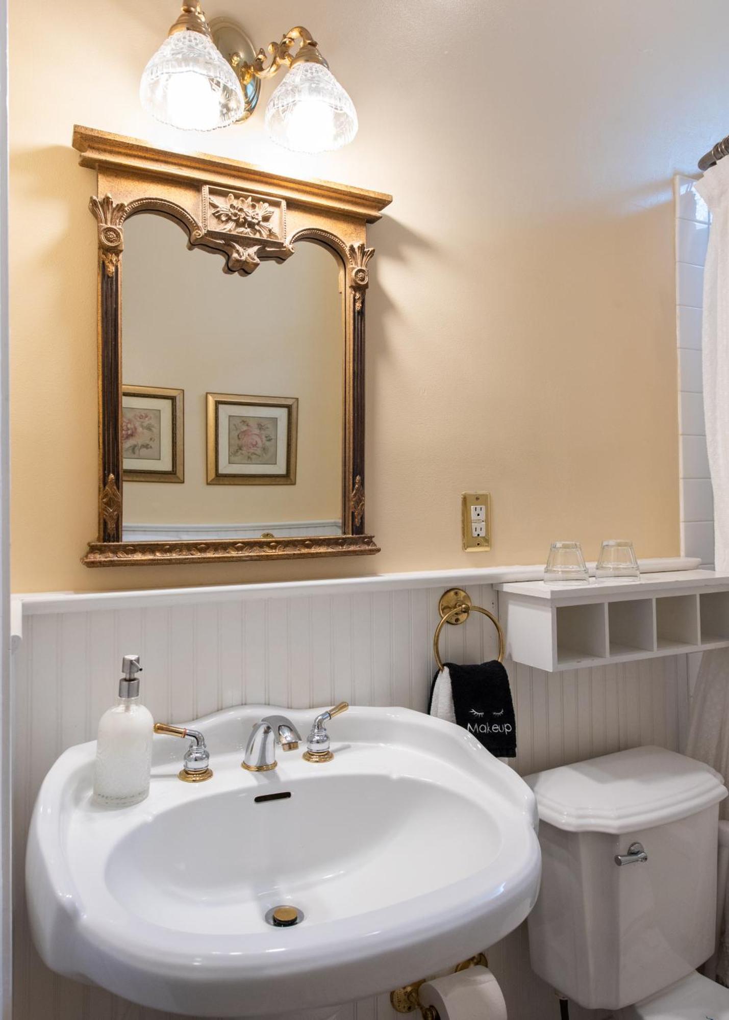 Dupont Mansion Bed & Breakfast Λούισβιλ Δωμάτιο φωτογραφία