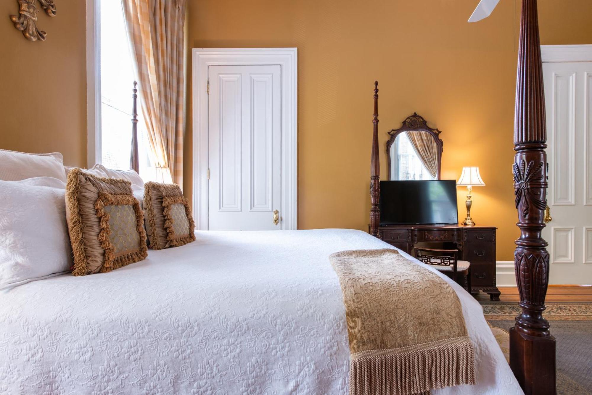 Dupont Mansion Bed & Breakfast Λούισβιλ Δωμάτιο φωτογραφία